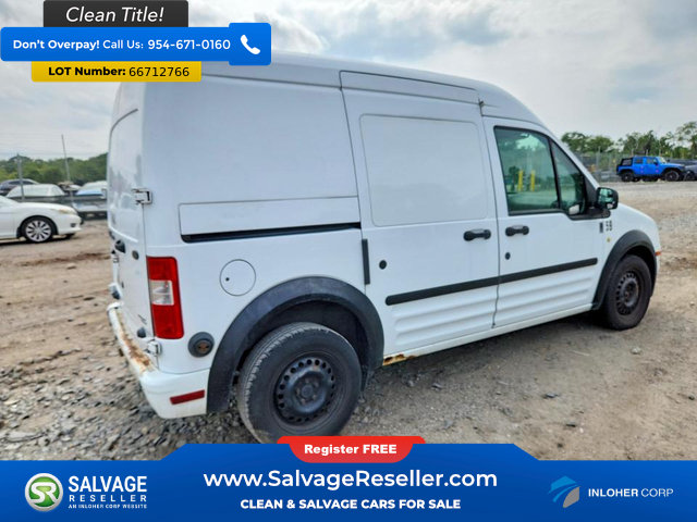 Used 2013 Ford Transit Connect XLT FWD image 2