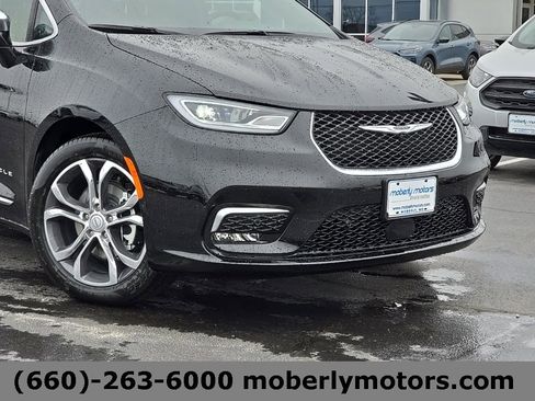 New 2026 Chrysler Pacifica Pinnacle image 79