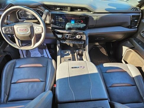 Used 2024 GMC Sierra 2500 AT4 w/ AT4 Premium Plus Package image 12