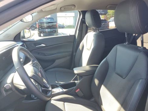 Certified 2024 Buick Encore GX Preferred w/ Comfort Package AWD/4WD image 18