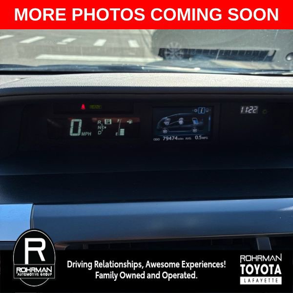 Used 2017 Toyota Prius V Four FWD image 11