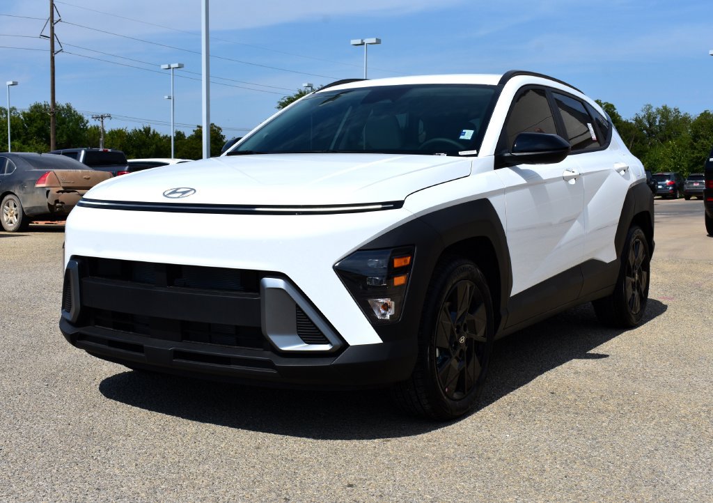New 2027 Hyundai Kona SEL Sport FWD image 1