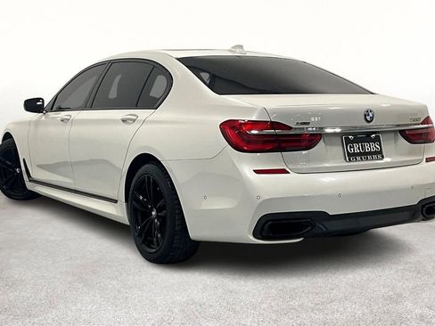 Used 2019 BMW 750i xDrive w/ Executive Package image 15