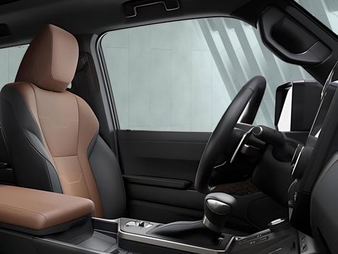 New 2026 Lexus GX 550 AWD/4WD image 11