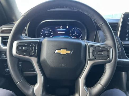 Used 2022 Chevrolet Tahoe LT w/ Luxury Package AWD/4WD image 27