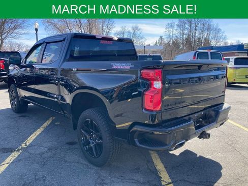 Used 2022 Chevrolet Silverado 1500 LT Trail Boss w/ Bed Protection Package image 5