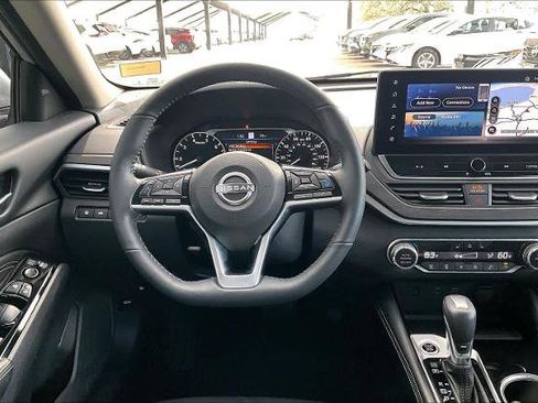 Certified 2023 Nissan Altima 2.5 SL image 6