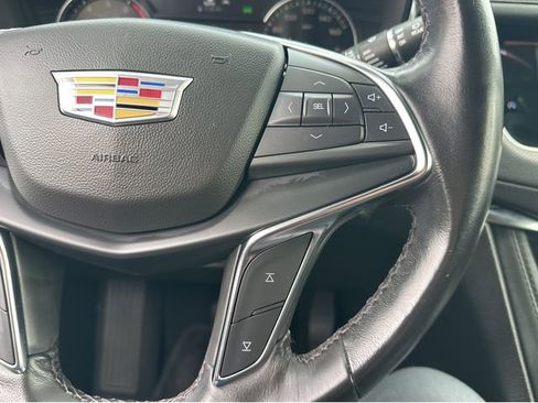 Used 2023 Cadillac XT5 Luxury AWD/4WD image 33