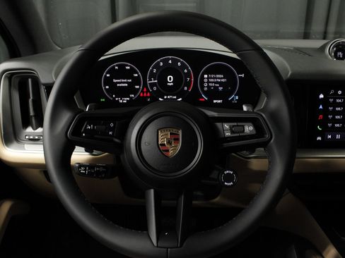 New 2026 Porsche Cayenne AWD/4WD image 10