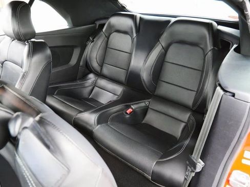 Used 2019 Ford Mustang GT Premium w/ Equipment Group 401A RWD image 20