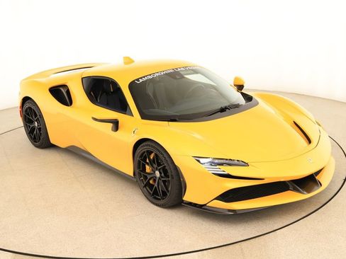 Used 2021 Ferrari SF90 Stradale image 40