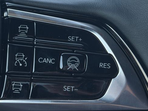 New 2026 Jeep Grand Cherokee L Summit AWD/4WD image 27