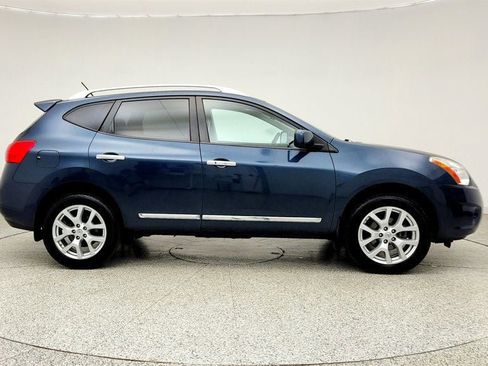 Used 2013 Nissan Rogue SL AWD/4WD image 4