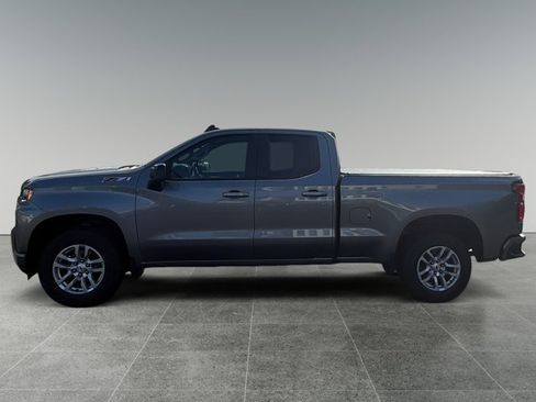 Used 2021 Chevrolet Silverado 1500 RST AWD/4WD image 2