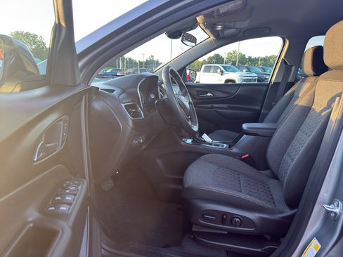 Certified 2024 Chevrolet Equinox LT AWD/4WD image 11