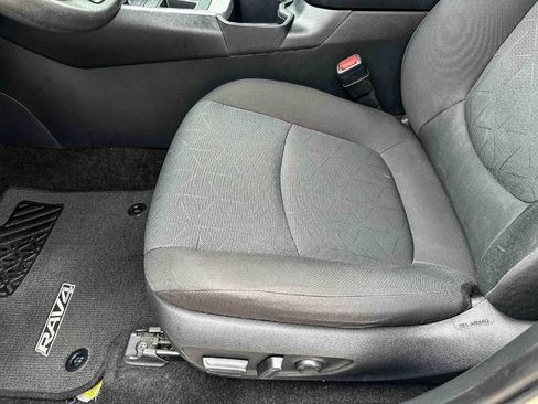 Certified 2024 Toyota RAV4 XLE FWD image 15