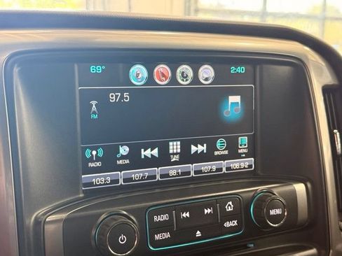 Used 2018 Chevrolet Silverado 1500 LT w/ All Star Edition AWD/4WD image 13