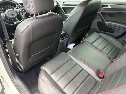Used 2020 Volkswagen GTI SE FWD image 15