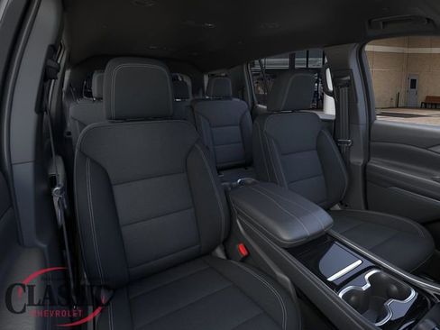 New 2026 Chevrolet Traverse LT FWD image 18