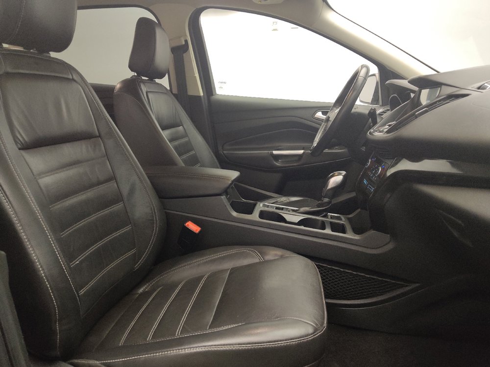 Used 2018 Ford Escape Titanium w/ Ford Safe & Smart Package FWD image 21