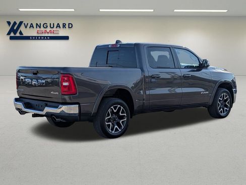 Used 2026 RAM 1500 Laramie AWD/4WD image 7