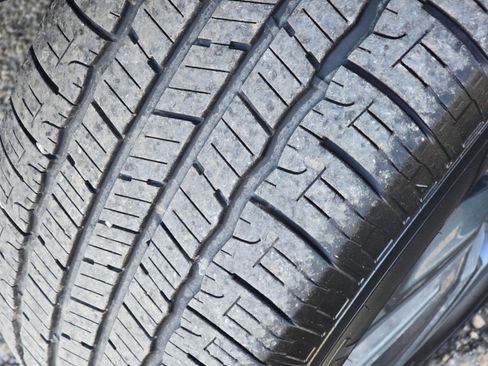 Used 2023 Nissan Rogue SL w/ SL Premium Package image 31