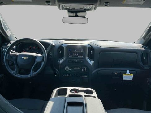 New 2026 Chevrolet Silverado 1500 Custom AWD/4WD image 10