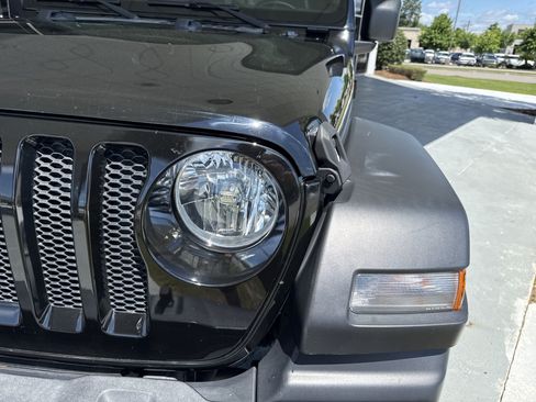 Used 2020 Jeep Wrangler Unlimited Sport S AWD/4WD image 7