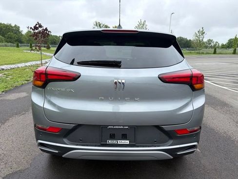 Used 2025 Buick Encore GX Preferred w/ Advanced Technology Package FWD image 8