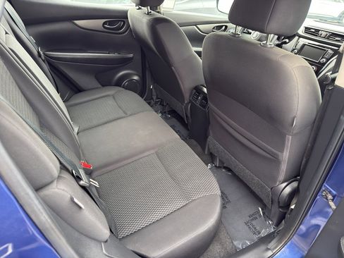 Used 2022 Nissan Rogue Sport S image 20