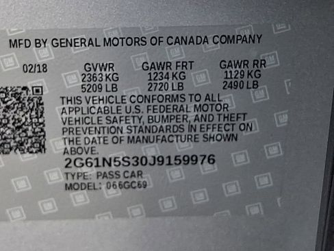 Used 2018 Cadillac XTS Luxury w/ Driver Awareness Package image 28