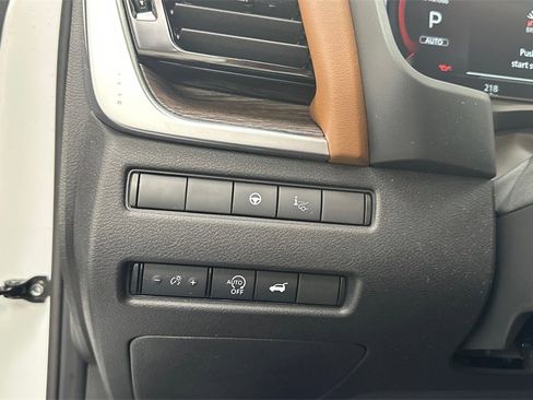 Used 2026 Nissan Rogue Platinum w/ Platinum Premium Package image 21