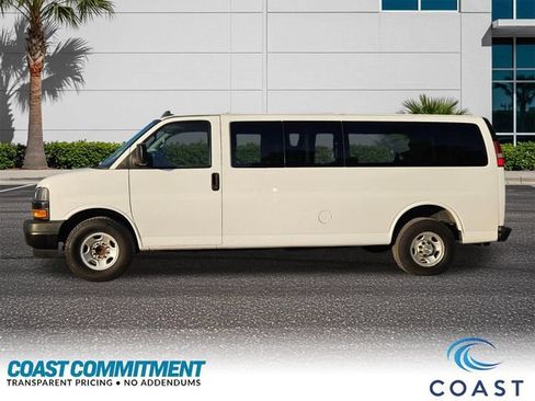 Used 2021 Chevrolet Express 3500 LS RWD image 5