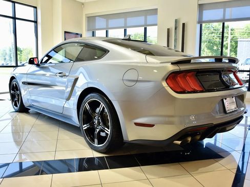 Used 2020 Ford Mustang GT Premium w/ Equipment Group 401A image 4