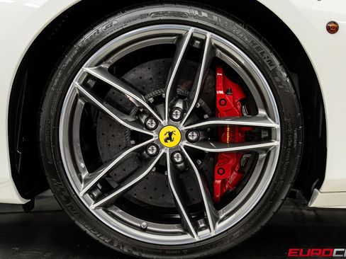 Used 2019 Ferrari 488 Spider RWD image 26
