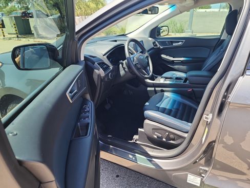Used 2022 Ford Edge SEL w/ Sport Appearance Package AWD/4WD image 14