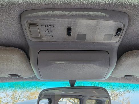 Used 2002 Toyota 4Runner SR5 AWD/4WD image 42