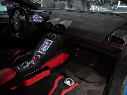 Used 2023 Lamborghini Huracan STO RWD image 28