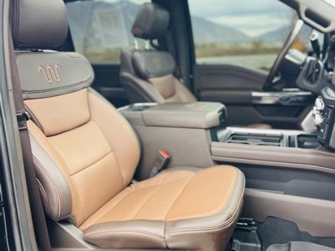 Used 2025 Ford F450 King Ranch w/ FX4 Off-Road Package image 19