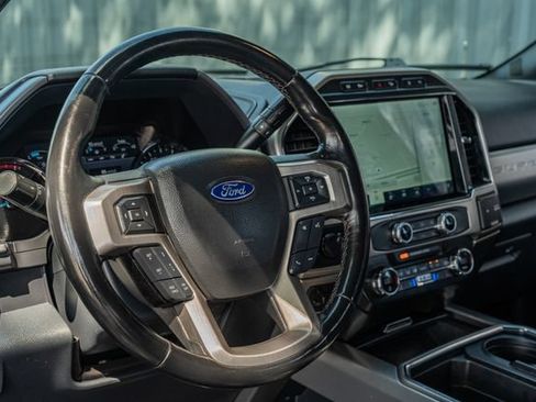 Used 2022 Ford F350 Platinum AWD/4WD image 24