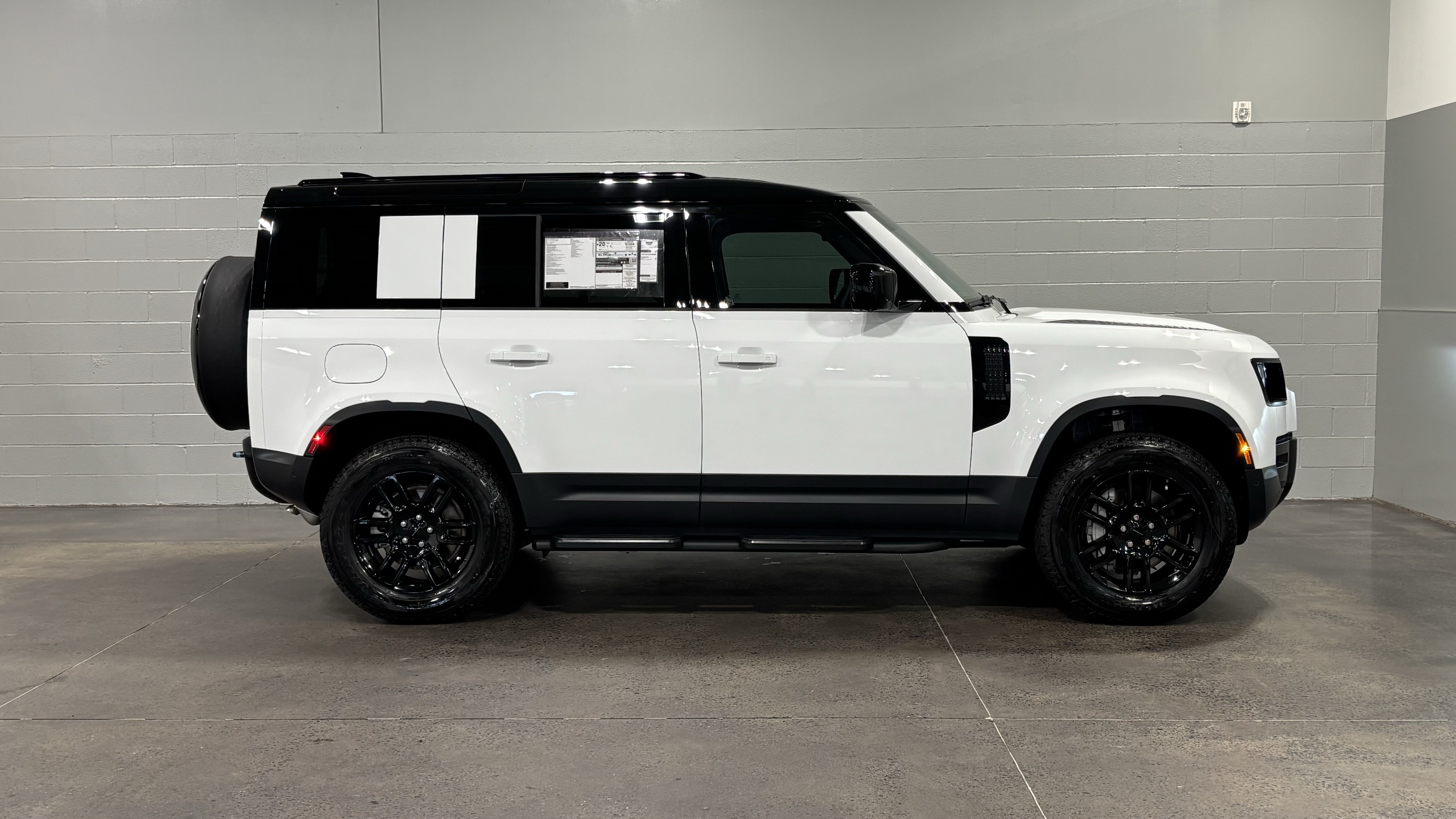 New 2026 Land Rover Defender 110 S AWD/4WD image 13