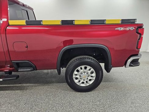 Used 2025 Chevrolet Silverado 3500 LTZ w/ LTZ Premium Package AWD/4WD image 10