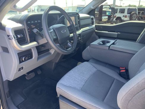 Used 2025 Ford F250 XLT AWD/4WD image 25