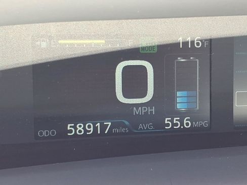 Used 2022 Toyota Prius LE FWD image 31