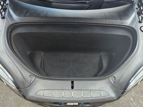 Used 2023 Tesla Model X AWD/4WD image 27