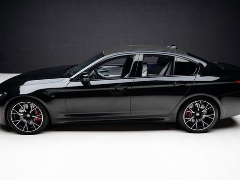 Used 2023 BMW M5 w/ Competition Package AWD/4WD image 17