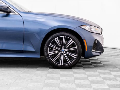 Certified 2025 BMW 330i xDrive Sedan AWD/4WD image 36
