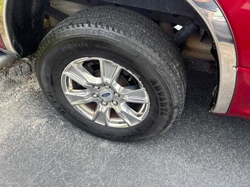 Used 2015 Ford F150 XLT w/ Equipment Group 301A Mid AWD/4WD image 5