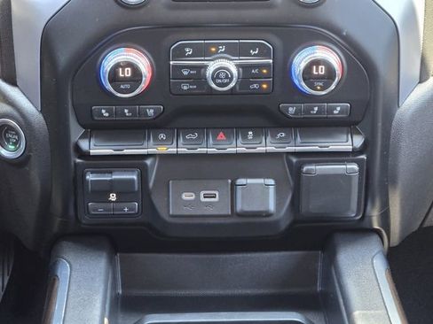 Used 2021 GMC Sierra 1500 SLT w/ SLT Premium Package AWD/4WD image 21