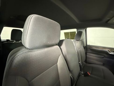 Used 2024 GMC Sierra 1500 Elevation image 33